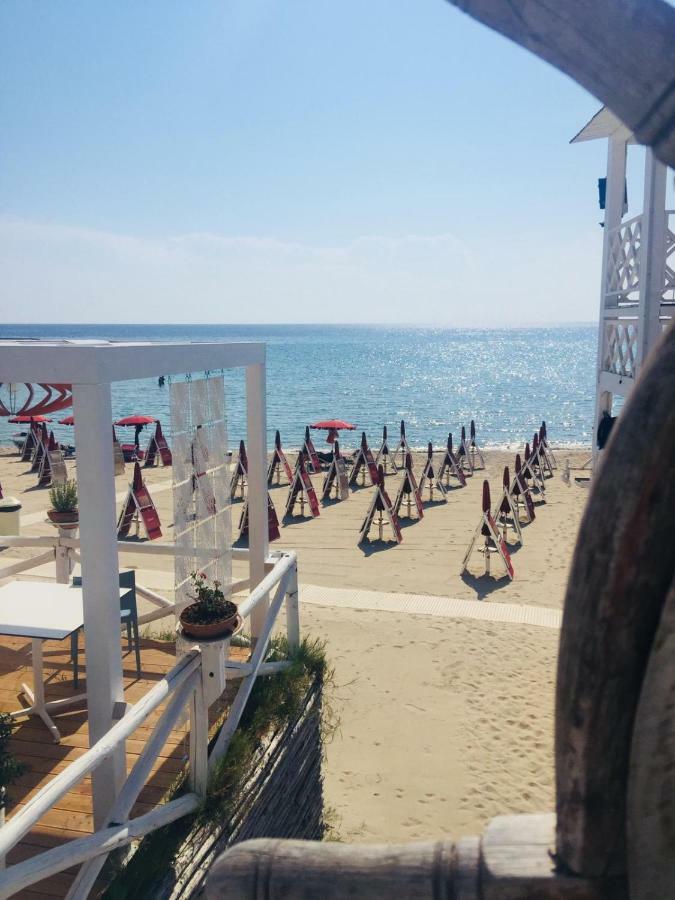 Le Canne Pool And Relax Pulsano Eksteriør billede